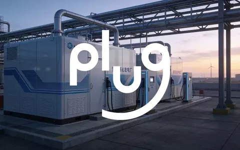 Futuristische Industrieanlage zur Wasserstoffgewinnung bei Sonnenaufgang als Symbol für grüne Energietechnologie. - Foto: über boerse-global.de