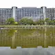Die Pläne für einen Campus mit mehreren Neubauten auf dem Gelände der bisherigen Zentrale hat die Bundesbank inzwischen aufgegeben. (Archivbild) - Bild: Arne Dedert/dpa