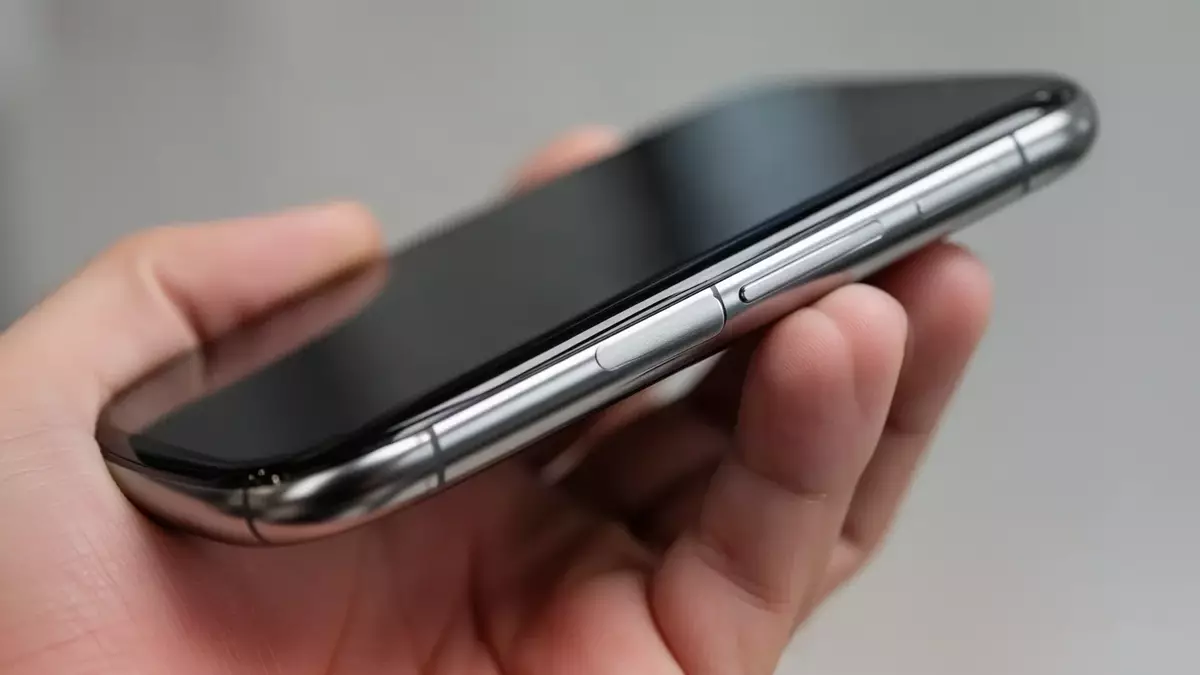 iPhone 20 Pro Max: Apple setzt auf Solid-State-Tasten und neues Design