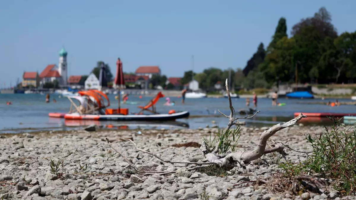 Eine kurze Hitzewelle erreicht Deutschland. (Symbolbild) - Bild: Karl-Josef Hildenbrand/dpa