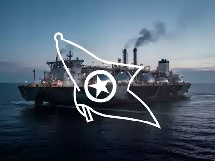 Industrielles Flüssigerdgas-Schiff auf ruhigem Ozean bei Dämmerung - Foto: über boerse-global.de