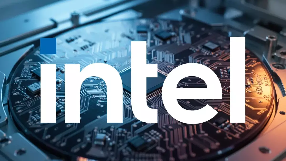 Intel Raises $20B in Oversubscribed Share Sale for Foundry Expansion