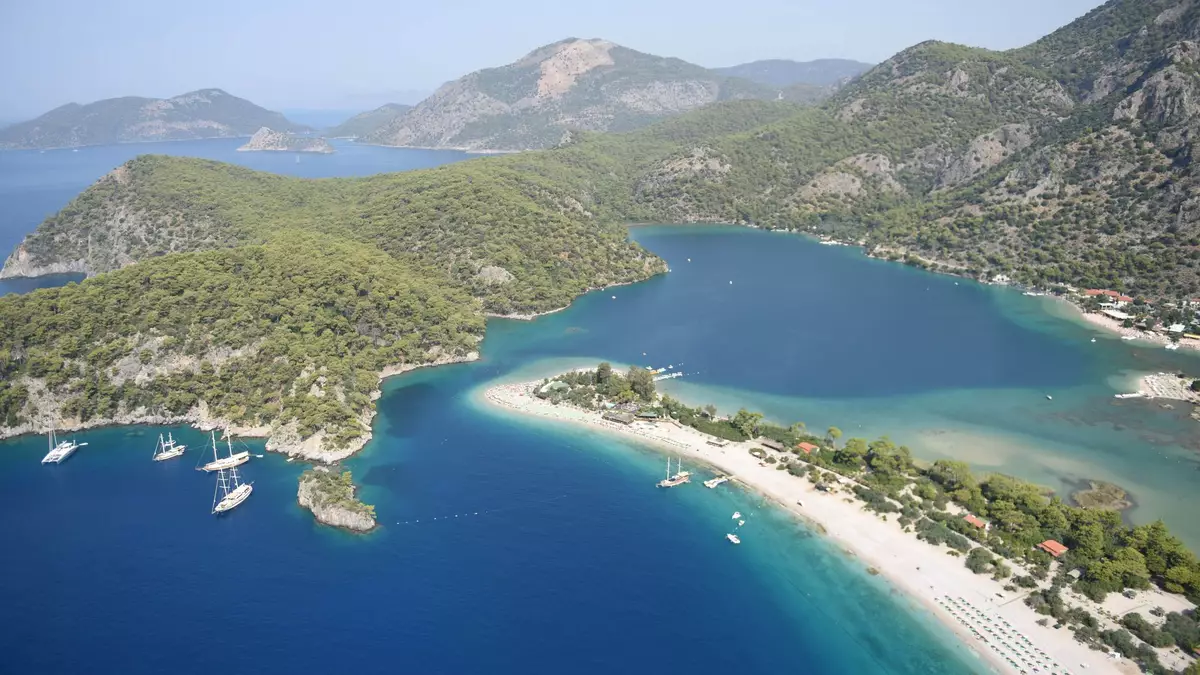Fethiye ist ein beliebter Ausflugsort für Touristen. (Archivbild) - Bild: He Canling/XinHua/dpa