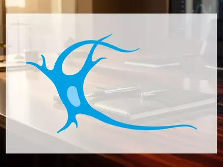 Ein minimalistischer, eleganter Schreibtisch in einem professionellen Büro, der strategische Investitionsentscheidungen symbolisiert. - Foto: über boerse-global.de