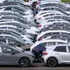 In der Autobranche sinken die Gewinne. (Archivbild) - Bild: Hendrik Schmidt/dpa