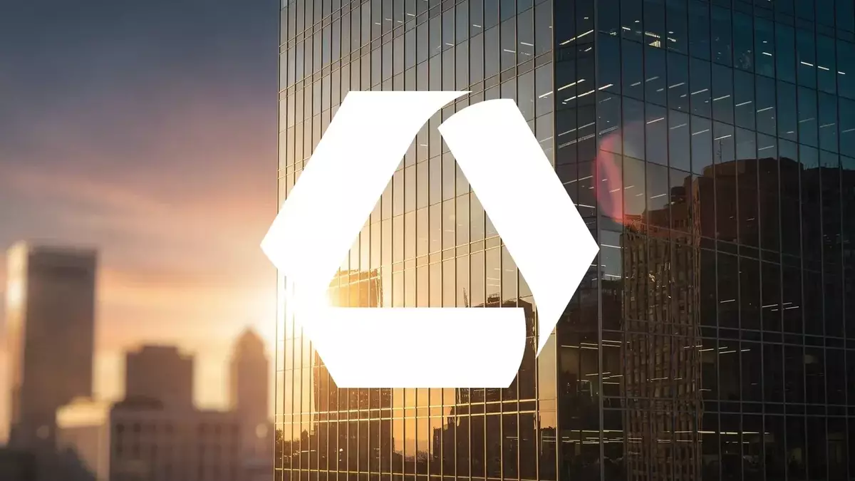 Commerzbank Record H1 Profit, €1.2B Buyback, UniCredit Stake Over 44%