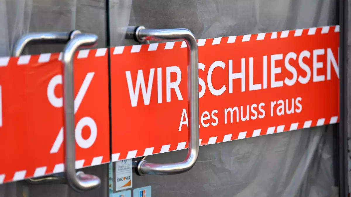 Eine Pleitewelle hat die deutsche Wirtschaft erfasst. (Archivbild)  - Bild: Martin Schutt/dpa-Zentralbild/dpa