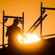 Die Baubranche ist von Insolvenzen überdurchschnittlich betroffen. (Archivbild) - Bild: Julian Stratenschulte/dpa/dpa-tmn