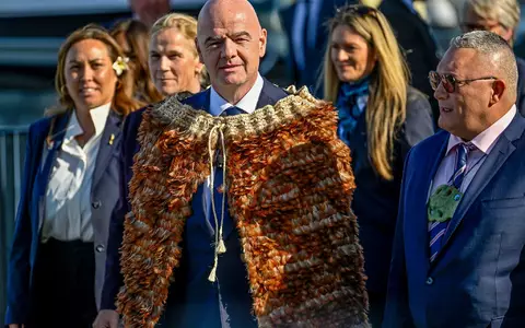 Gianni Infantino, hier bei der Auslosung der Frauen-WM 2023 in Auckland, hat nicht mehr das Vertrauen des neuseeländischen Verbands. (Archivbild) - Foto: Alan Lee/Photosport NZ via AP/dpa