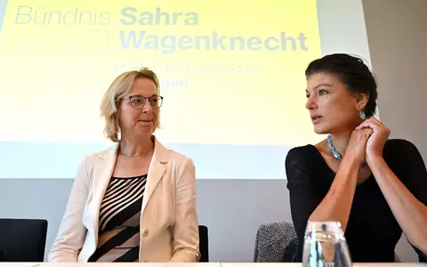 Zwischen dem Landesverband Thüringen und der Bundesspitze schwelt seit längerem ein Konflikt. (Archivbild) - Foto: Martin Schutt/dpa