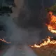 Die Ursache des Waldbrandes ist bislang nicht bekannt. - Bild: Jan Ohmen/dpa