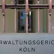 Die Deutsche Bahn strebt ein Eilverfahren beim Verwaltungsgericht in Köln an. (Symbolbild) - Bild: Christoph Reichwein/dpa