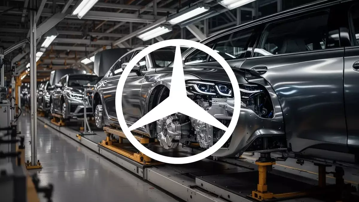 Mercedes-Benz Stock Near 52-Week Low: RBC Raises Target, China Woes Persist