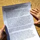 In einer Stellungnahme begründet der Verein Eoto die Absage der Veranstaltung. - Bild: Christophe Gateau/dpa