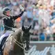  Isabell Werth verpasste eine Medaille. - Bild: Rolf Vennenbernd/dpa