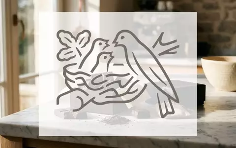 Minimalistische, elegante Nahaufnahme einer hochwertigen Lebensmittelpräsentation mit dunklen Schokoladentexturen. - Foto: über boerse-global.de