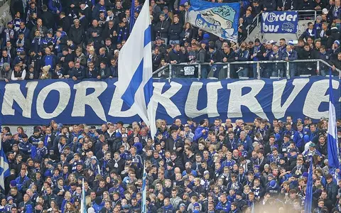 Fans von Schalke 04 (Archiv) - Foto: via dts Nachrichtenagentur