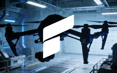 Abstrakte Darstellung moderner Drohnentechnologie und Verteidigungsindustrie in einer industriellen Umgebung. - Foto: über boerse-global.de