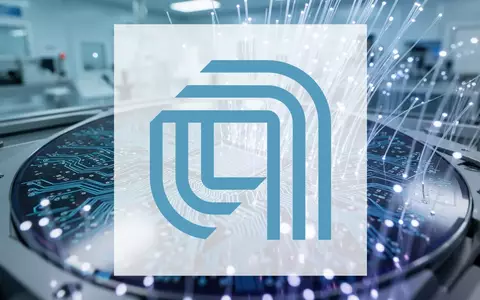 Abstrakte Darstellung einer modernen Halbleiterfertigung mit Fokus auf Silizium-Wafer und technologische Präzision. - Foto: über boerse-global.de