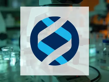 Modernes pharmazeutisches Labor mit medizinischen Glasfläschchen als Symbol für Biotechnologie und finanzielle Herausforderungen. - Foto: über boerse-global.de