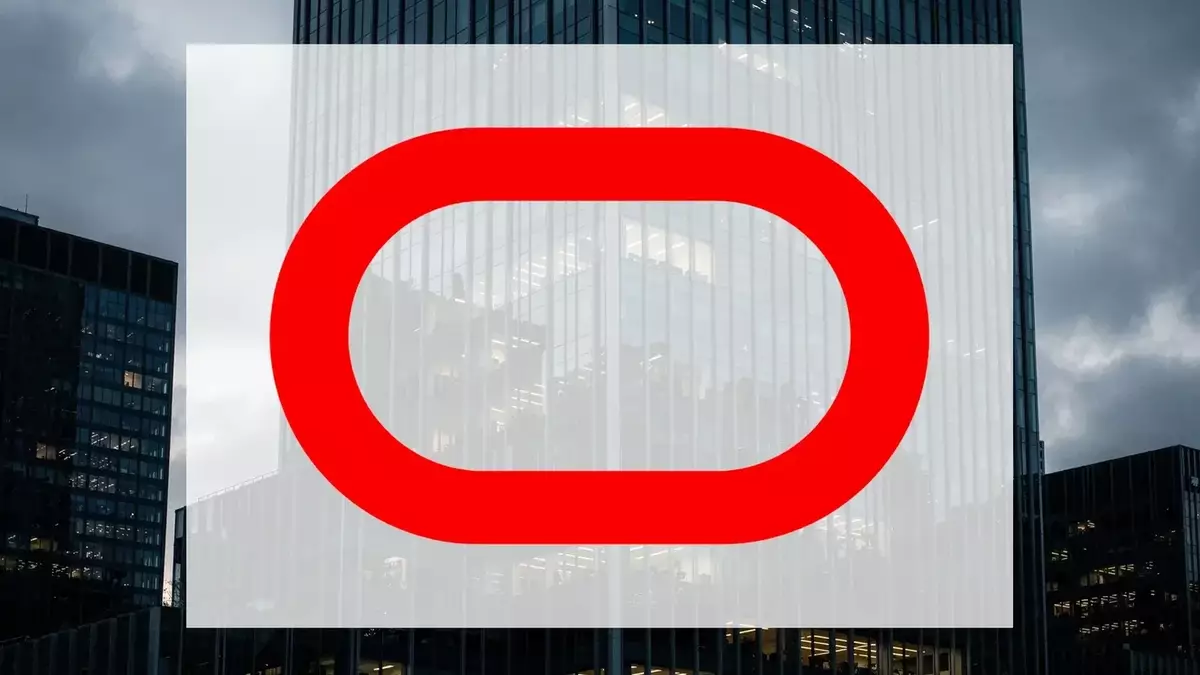 Oracle's AI Ambitions Hit by Pipeline Delay, Debt, and Job Cuts