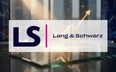 Abstrakte Darstellung eines positiven Markttrends mit goldenem Licht, das Aufwärtspotenzial und Erholung symbolisiert. - Foto: über boerse-global.de