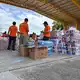 Lieferungen von Artikeln wie Windeln und Toilettenpapier werden vorbereitet. - Bild: Philipp Znidar/dpa