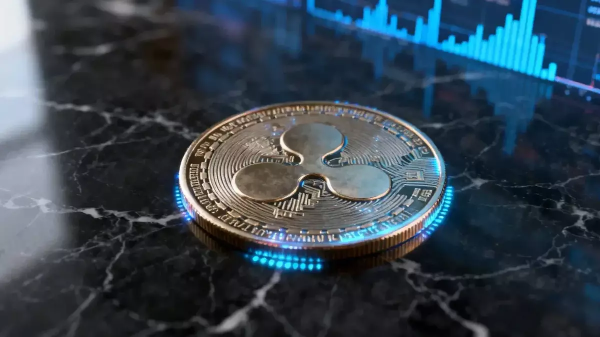 XRP at $1: Whale Accumulation vs Retail Pessimism as Senate Vote Looms