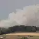Die Feuerwehr rückte zu einem Großeinsatz aus. - Bild: Brandon Lee Posse/dpa