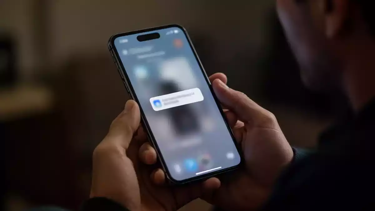 WhatsApp-Betrug: Neue Umfrage-Masche führt zu Kontoverlust