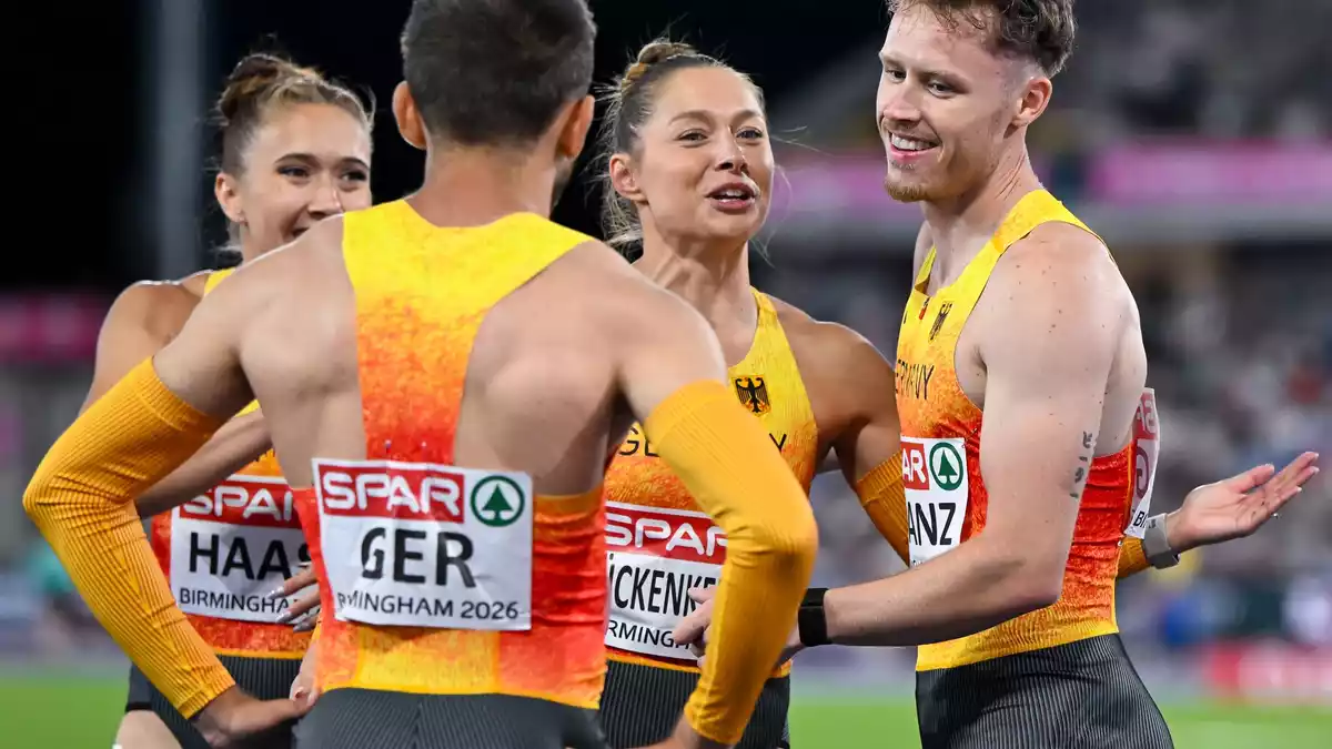 Die 4x100-Meter-Mixed-Staffel sicherte sich Silber. - Bild: Sven Hoppe/dpa