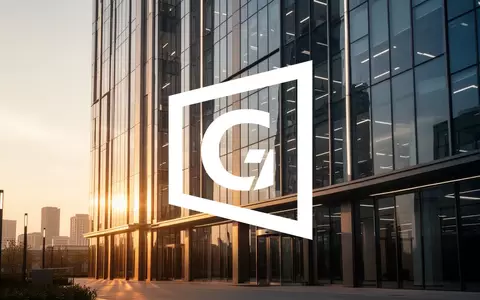 Moderne Büroarchitektur bei Sonnenuntergang als Symbol für Stabilität im gewerblichen Immobiliensektor. - Foto: über boerse-global.de