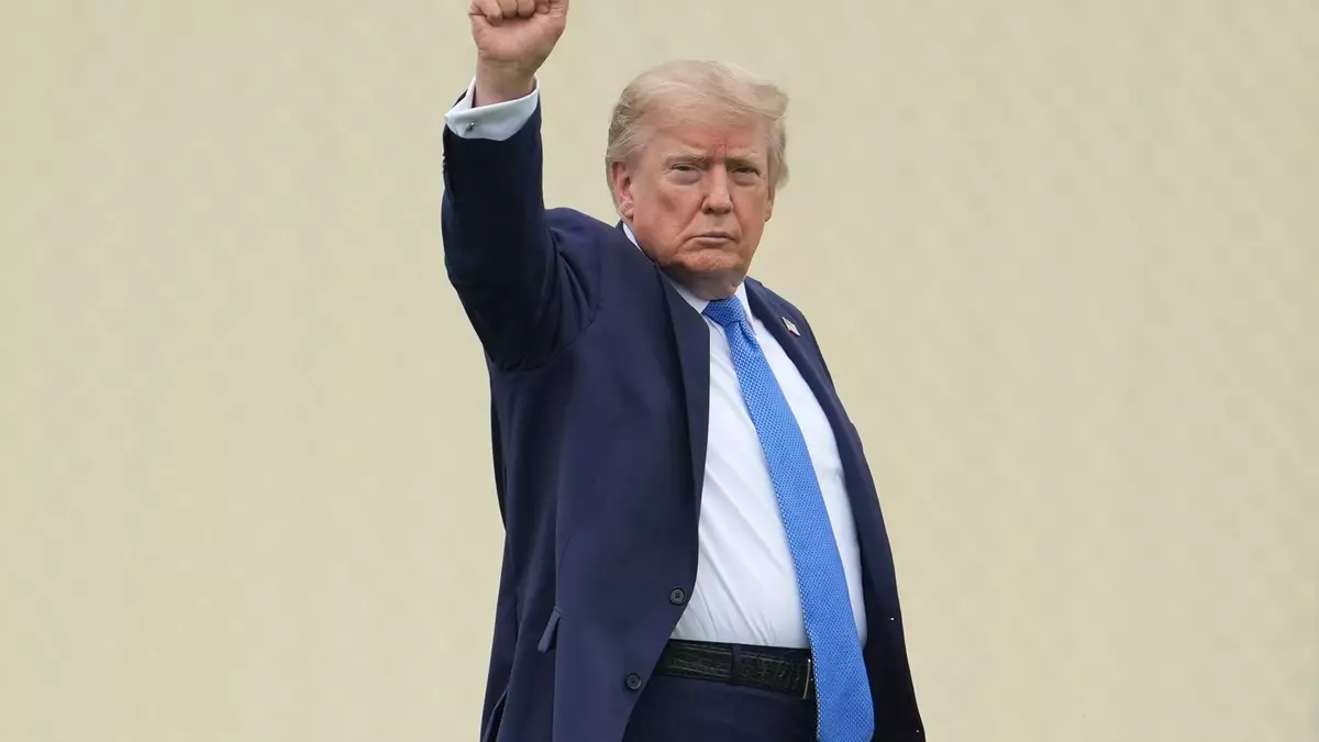 Trump will dem Iran die Kontrolle über die Straße von Hormus entreißen. (Archivbild) - Bild: Mark Schiefelbein/AP/dpa