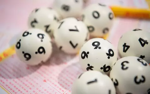 Nach Monaten ohne Hauptgewinn ist der Lotto-Jackpot nun geknackt worden. (Symbolbild) - Foto: Tom Weller/dpa
