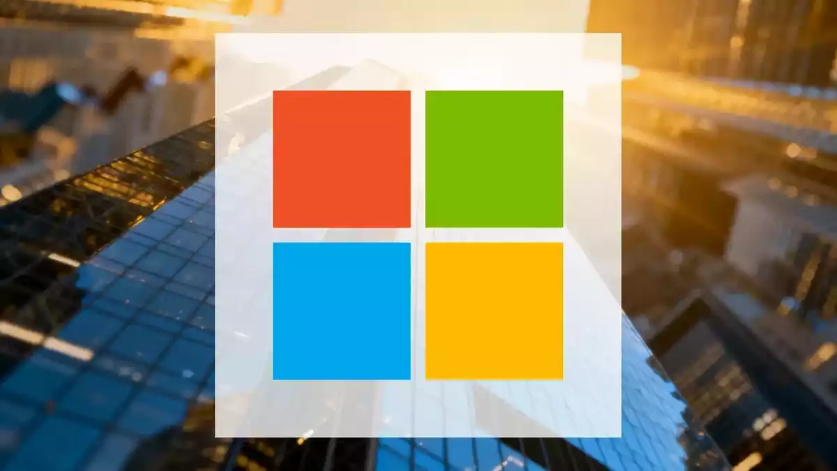 Microsoft August Patch Tuesday: 421 Fixes, Azure Growth, and Multi-Front Expansion