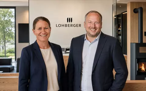 Neue Doppelspitze Lohberger GmbH - Foto: Lohberger · KI-gestützte Bildbearbeitung über pressetext.de