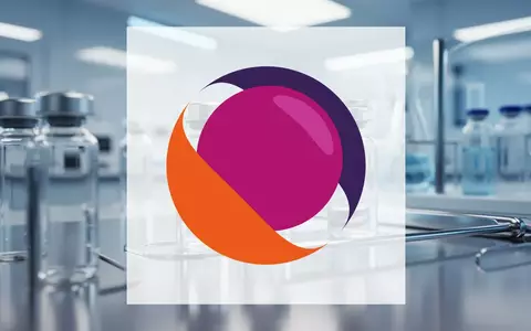 Moderne Laboreinrichtung mit Glasgefäßen und weicher Beleuchtung als Symbol für die pharmazeutische Forschung. - Foto: über boerse-global.de