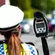 Der UDV fordert schärfere Kontrollen und Strafen im Straßenverkehr. (Symbolbild) - Bild: Daniel Bockwoldt/dpa