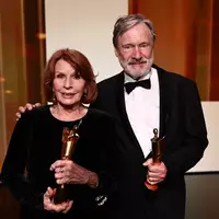 Gewannen beim Deutschen Filmpreis 2026 als Schauspieler: Senta Berger (weibliche Hauptrolle) und Michael Wittenborn (männliche Nebenrolle). (Archivbild) - Foto: Christoph Soeder/dpa