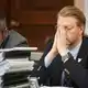 Die russische Anti-Kriegs-Partei mit ihrem Vorsitzenden Nikolai Rybakow will ihren Kampf um eine Teilnahme an der Parlamentswahl im September nicht aufgeben. - Bild: Pavel Bednyakov/AP/dpa