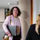 Die Thüringer Fraktionschefin Sigrid Hupach und die allermeisten BSW-Abgeordneten sind für die Fortsetzung der Regierungsarbeit.  - Bild: Jacob Schröter/dpa