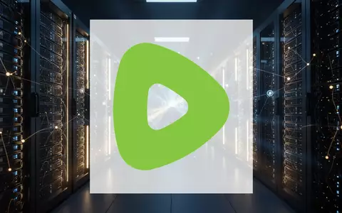 Abstrakte Darstellung von moderner Cloud-Infrastruktur und künstlicher Intelligenz in einem technologischen Rechenzentrum. - Foto: über boerse-global.de