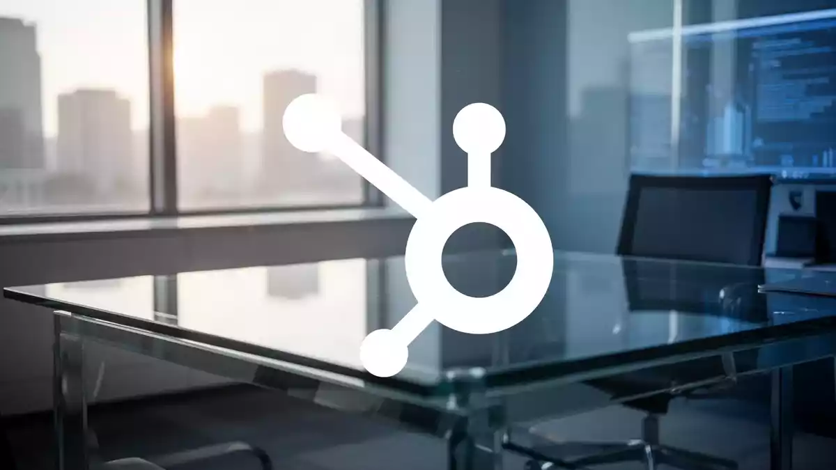 HubSpot-Aktie rutscht ab: KI-Umstellung und gesenkte Ziele belasten den Kurs
