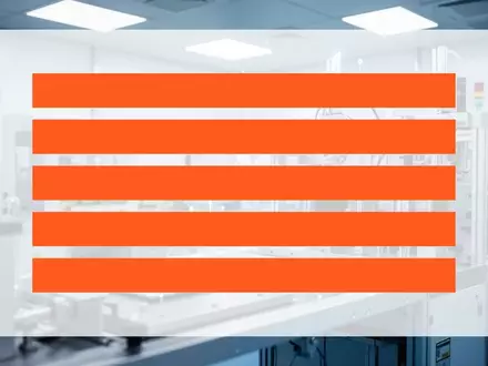 Abstrakte Darstellung von Halbleiter-Produktionstechnologie in einer High-Tech-Umgebung mit Fokus auf industrielle Präzision. - Foto: über boerse-global.de
