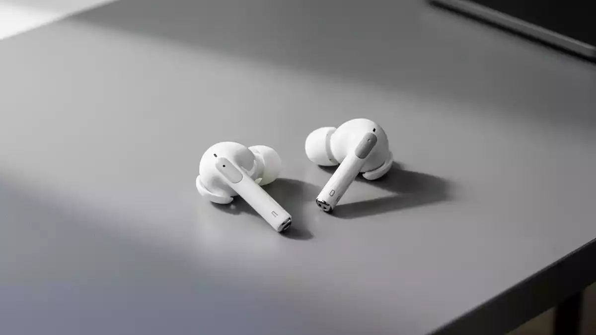 Apple AirPods: Massive Rabatte bei Amazon und Best Buy zum August 2026