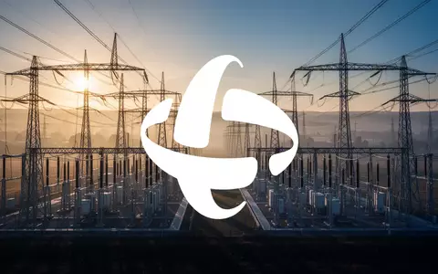 Moderne elektrische Umspannstation bei Sonnenuntergang als Symbol für den Energiesektor - Foto: über boerse-global.de