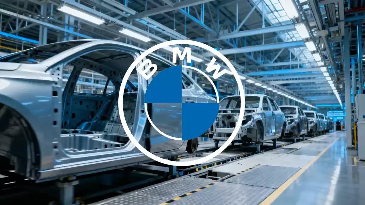 BMW Faces Supply Deal Boost, Recalls, and Share Slump Near 52-Week Low