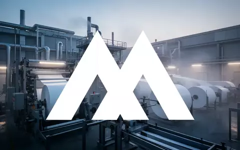 Moderne, minimalistische industrielle Papierfabrik in der Morgendämmerung mit atmosphärischer Beleuchtung. - Foto: über boerse-global.de