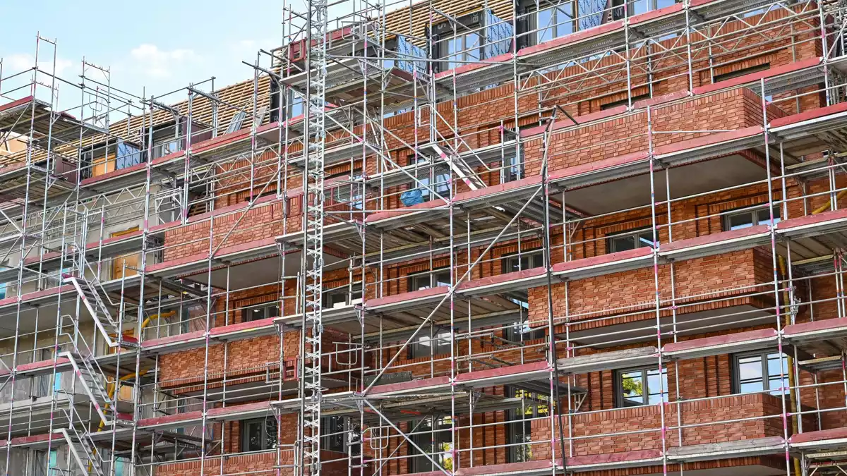 Es geht was voran im Wohnungsbau in Deutschland. (Archivbild) - Bild: Patrick Pleul/dpa