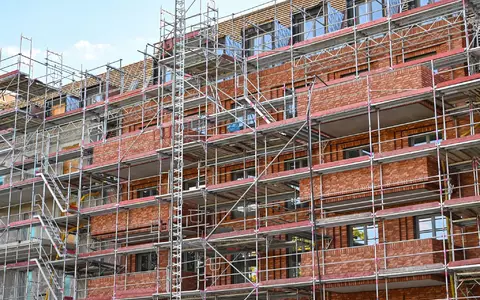 Es geht was voran im Wohnungsbau in Deutschland. (Archivbild) - Foto: Patrick Pleul/dpa